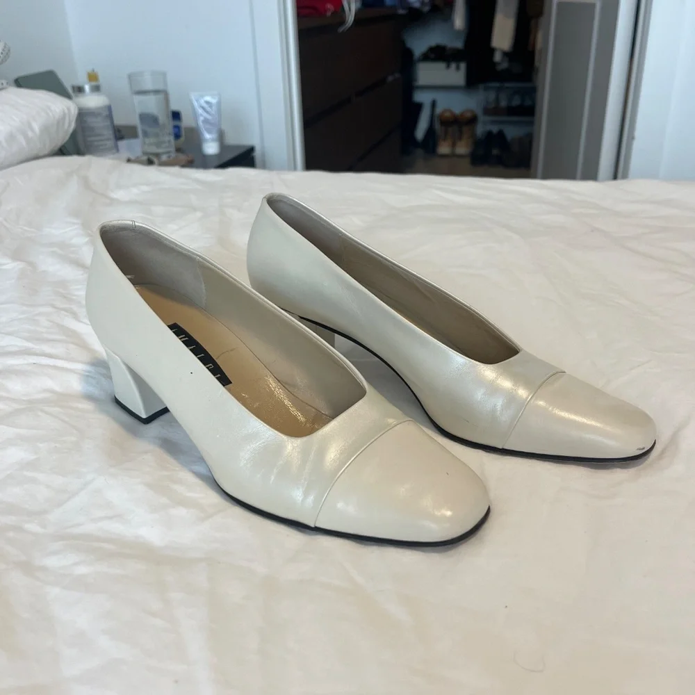 Amalfi Pearl Heels - size 8 - Picture 4 of 8